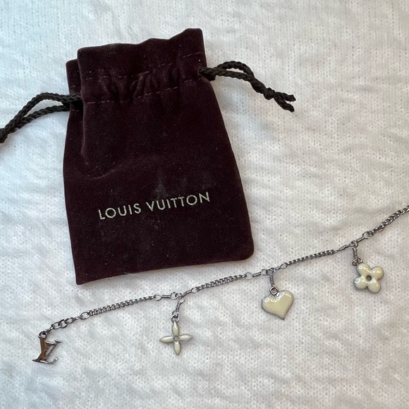 Louis Vuitton charm bracelet - Picture 1 of 2